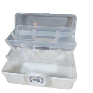 Clear box for medical/health and beauty etc with Handle and turning clasp 2trays